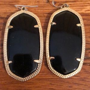 Black Kendra Scott Danielle earrings